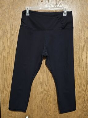 RBX Black Womans Capri Leggings Side Sinch